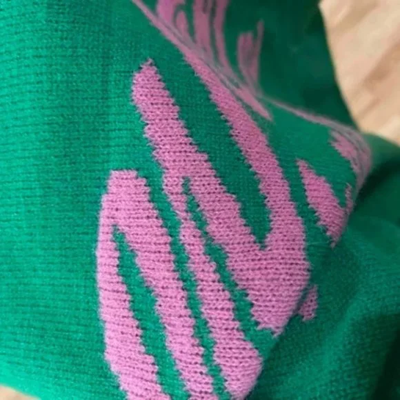 WAY TO GO graphic green pink long sleeve knit sweater top - Picture 10 of 10
